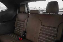 2026 GMC Acadia Denali Ultimate | Panoramic Sunroof | Enhanced - Photo 34