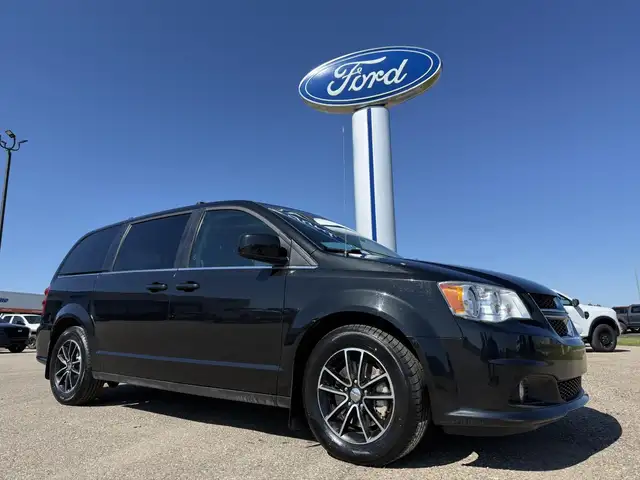 2019 Dodge Grand Caravan Crew Plus / LEATHER! / HSEATS! / HSTEER