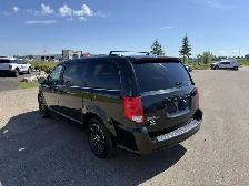 2019 Dodge Grand Caravan Crew Plus / LEATHER! / HSEATS! / HSTEER - Photo 5