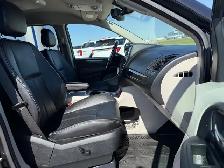 2019 Dodge Grand Caravan Crew Plus / LEATHER! / HSEATS! / HSTEER - Photo 13