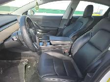 2019 Tesla Model 3 - Photo 13