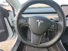 2019 Tesla Model 3 - Photo 17