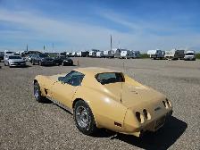 1977 Chevrolet Corvette - Photo 3