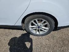 2014 Ford Focus - Photo 25