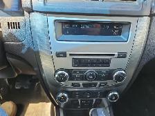 2011 Ford Fusion Hybrid - Photo 15