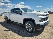 2024 Chevrolet Silverado 2500HD - Photo 2