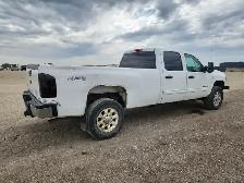 2012 Chevrolet Silverado 3500HD - Photo 4