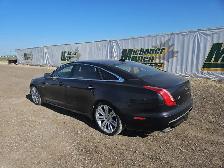 2016 Jaguar XJL - Photo 3
