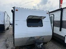 2017 COACHMEN COACHMEN 17FQ - Photo 3
