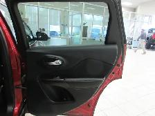 JEEP CHEROKEE 2014 NORTH V6 3,2L 4X4 TOIT OUVRANT BANC ET VOLANT - Photo 11