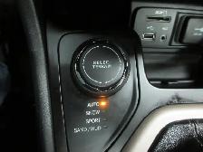 JEEP CHEROKEE 2014 NORTH V6 3,2L 4X4 TOIT OUVRANT BANC ET VOLANT - Photo 16