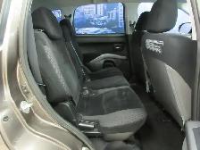 MITSUBISHI OUTLANDER 2010 LS V6 3.0L AWD 7 PASSAGERS - Photo 11