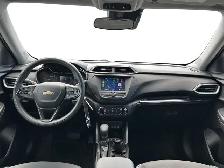 2023 Chevrolet Trailblazer LS / AWD - Photo 13