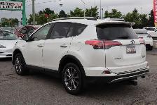 2017 Toyota RAV4 Hybrid - Photo 5