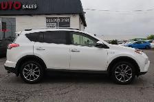 2017 Toyota RAV4 Hybrid - Photo 8