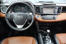 2017 Toyota RAV4 Hybrid - Photo 10