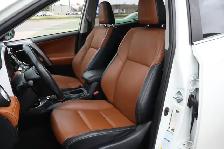 2017 Toyota RAV4 Hybrid - Photo 18