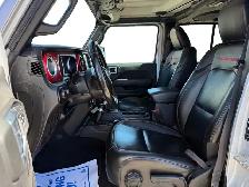2023 Jeep Wrangler Rubicon COMES W/ FACTORY HARDTOP AND SOFT CON - Photo 11