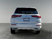 2023 Mitsubishi Outlander SE - Photo 5