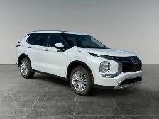 2023 Mitsubishi Outlander SE - Photo 9
