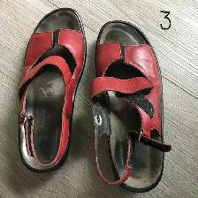 Sandale cuir rouge, MEPHISTO, grandeur 39,