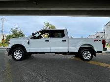 2022 Ford SUPER DUTY F-250 SRW FX4 XLT 4WD 6.2L V8 CREW SB PWR S - Photo 4