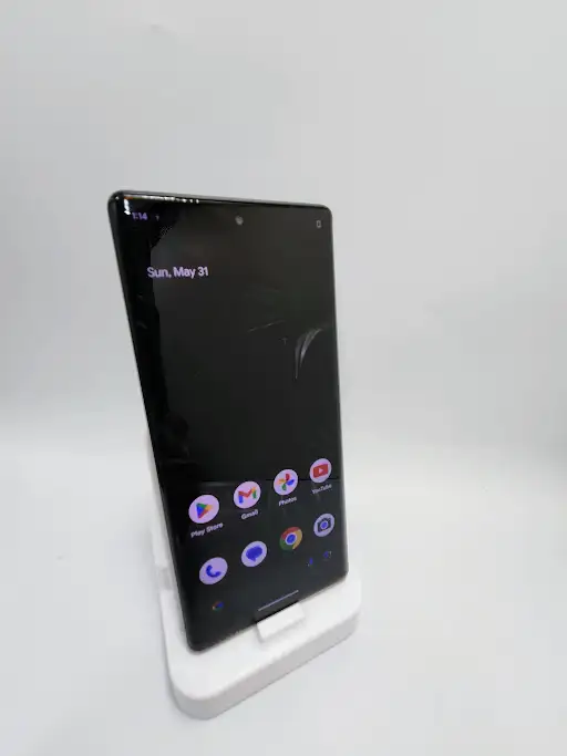 Google Pixel 6 128gb Black 3 Months Warranty W/Charger