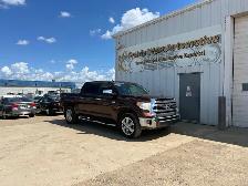 2016 Toyota Tundra Platinum CrewMax 5.7L V8 Crew Cab | Sunroof | - Photo 3