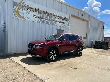 2023 Nissan Rogue AWD Platinum | Command Start | Reverse Camera - Photo 9