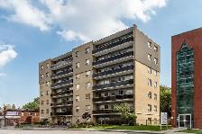 Renovated two bedroom, Mount Pleasant and Eglinton - ID 110 - Photo 12