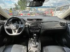 2019 Nissan Rogue AWD S | Command Start | No Accident - Photo 16