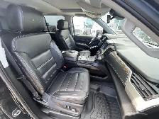 2018 GMC Yukon Denali/4WD/7-PASS/6.2L/NAVI/B.CAM/LEATHER/SUNROOF - Photo 9