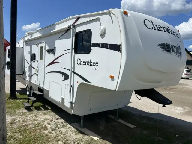 2008 Cherokee 285B BS Bunk Model