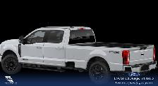 2026 Ford F-350 XLT - Photo 2