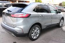 2020 Ford Edge Titanium AWD - Photo 5