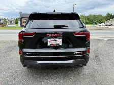 2026 GMC Terrain AT4! CLEAN CARFAX! AWD! PANO ROOF! NAV! CERTIFI - Photo 4