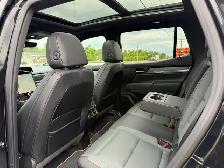 2026 GMC Terrain AT4! CLEAN CARFAX! AWD! PANO ROOF! NAV! CERTIFI - Photo 18