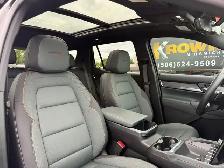 2026 GMC Terrain AT4! CLEAN CARFAX! AWD! PANO ROOF! NAV! CERTIFI - Photo 23