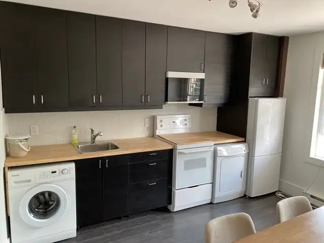 Beau grand studio très propre