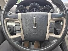 2012 Lincoln MKT - Photo 5