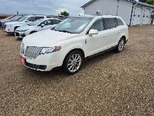 2012 Lincoln MKT - Photo 20