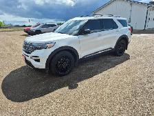 2020 Ford Explorer - Photo 23