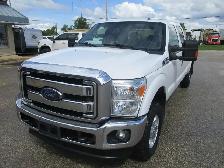 2015 Ford SUPER DUTY F-350 SRW XLT - Photo 2