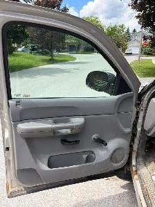 2009 GMC - Photo 5