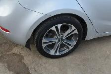2016 Kia Forte 5-Door EX - Photo 31
