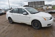 2010 Ford Focus SE Sedan - Photo 4