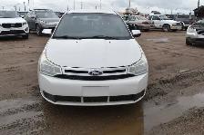 2010 Ford Focus SE Sedan - Photo 5