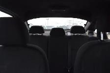 2010 Ford Focus SE Sedan - Photo 15