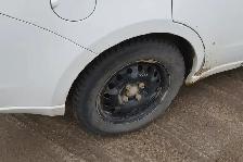2010 Ford Focus SE Sedan - Photo 30