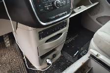 2011 Dodge Grand Caravan Crew - Photo 12
